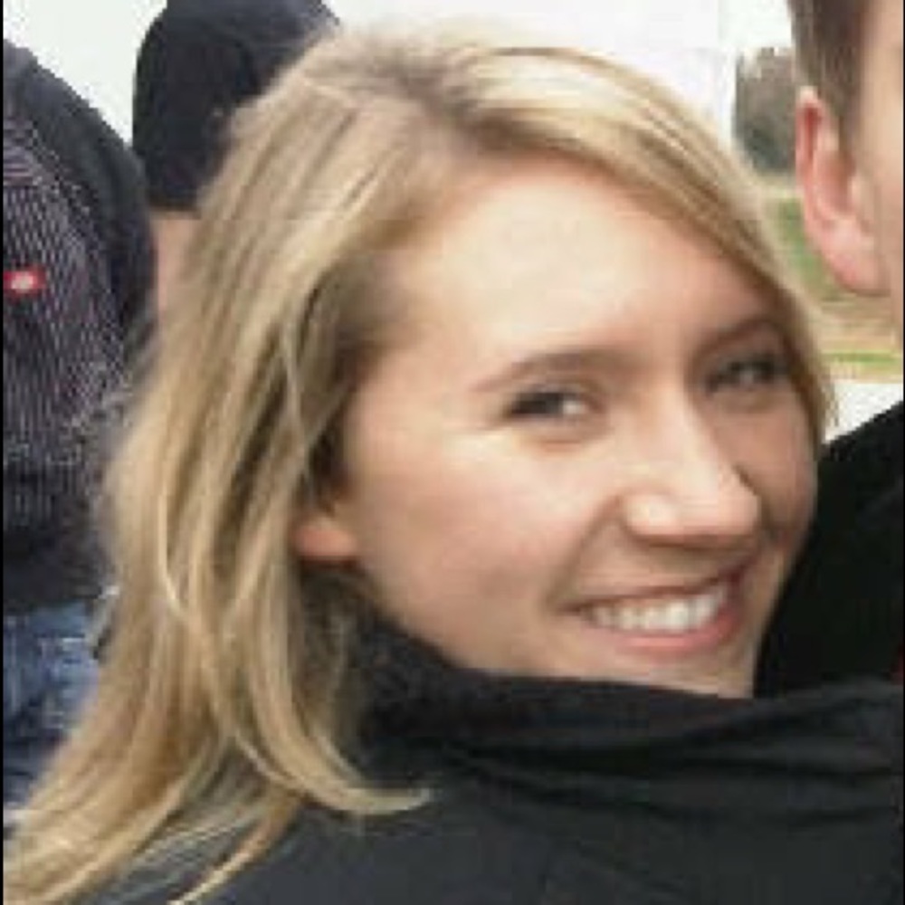 Meet your Posher, Emily